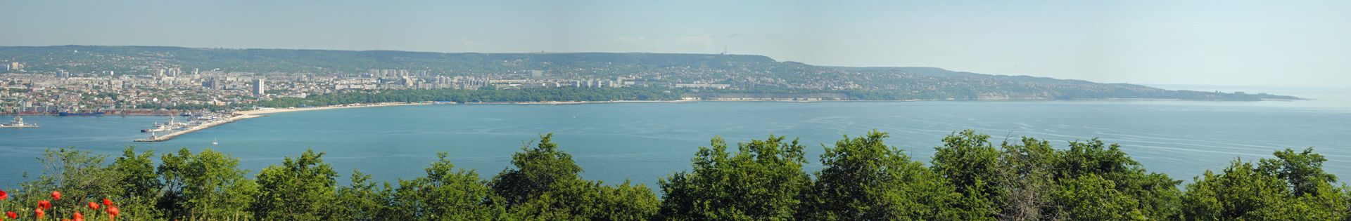 Panorama de la baie de Varna